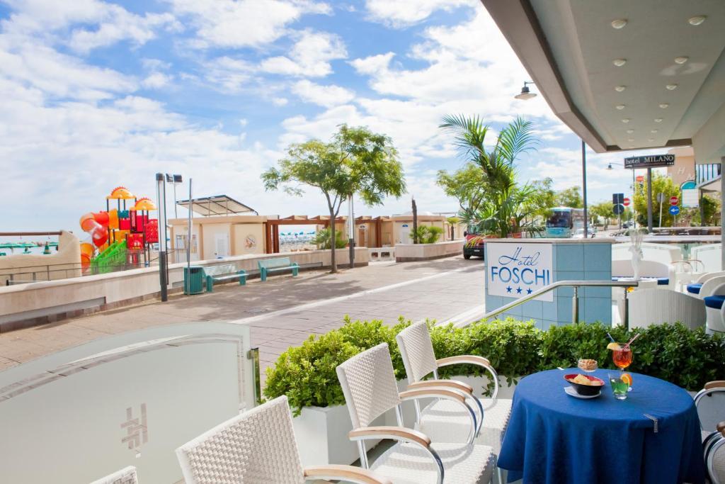 Hotel Foschi-Peninsula Bellaria-Igea Marina Exterior foto